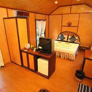 Deluxe Zimmer mit Kingsize-Bett